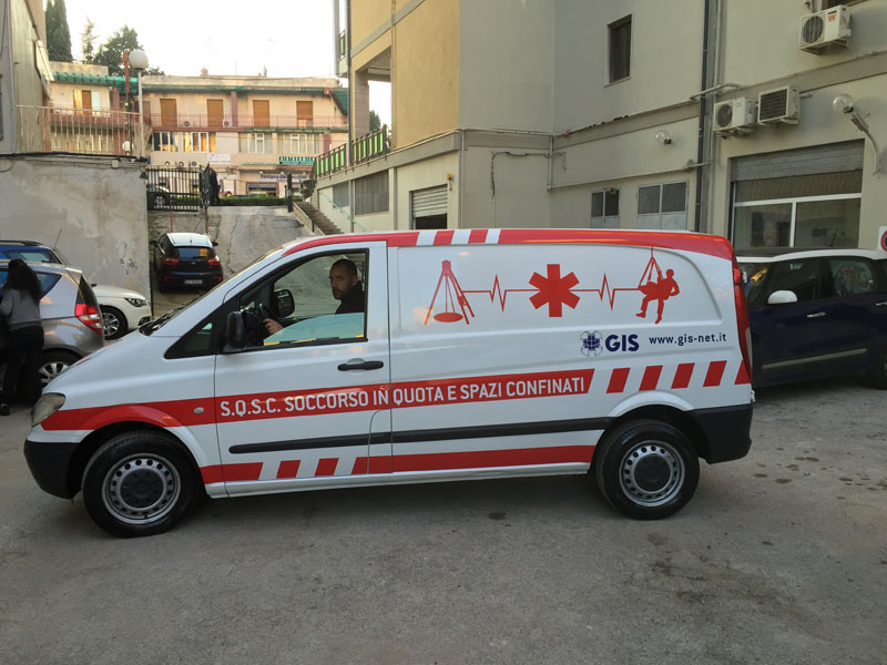 Personalizzazione automezzi siracusa